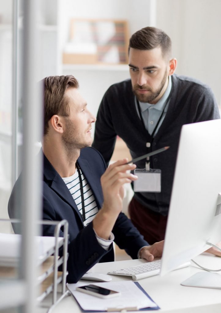 two business people planning startup 6rtdke5.jpg